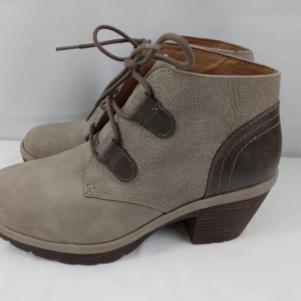 Eurosoft Softt Talen Embossed Brown Ankle Booties Boho Peasant Women's Size 6 M - Picture 5 of 10